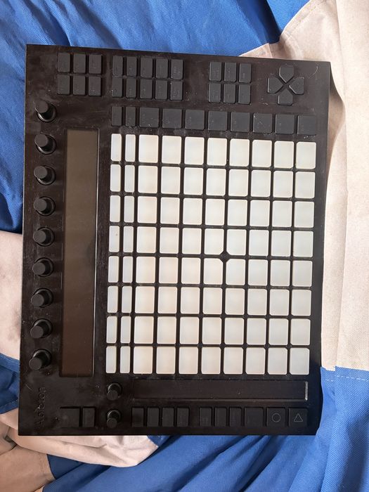 Ableton push 1 контролер