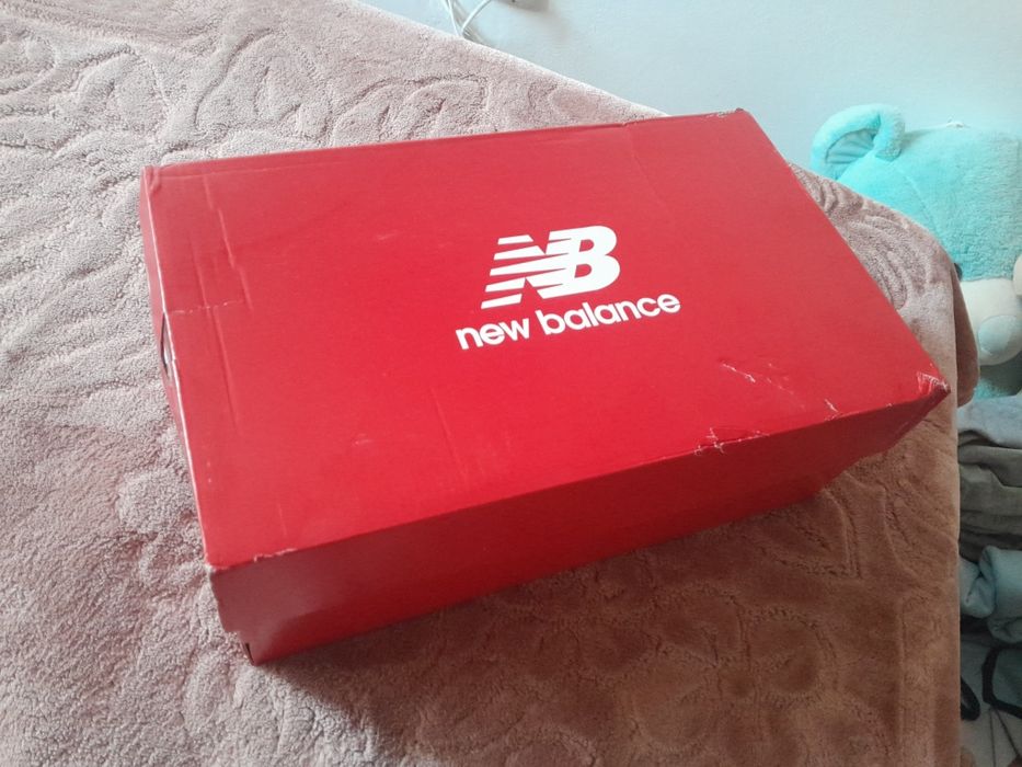 Adidas 42 noi în cutie