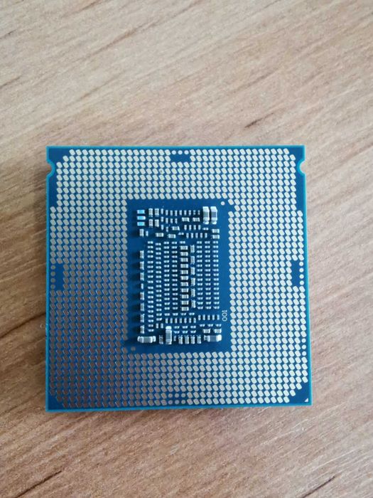 Kit gaming : i5-9400F + RX 570 8 GB - Stare impecabila