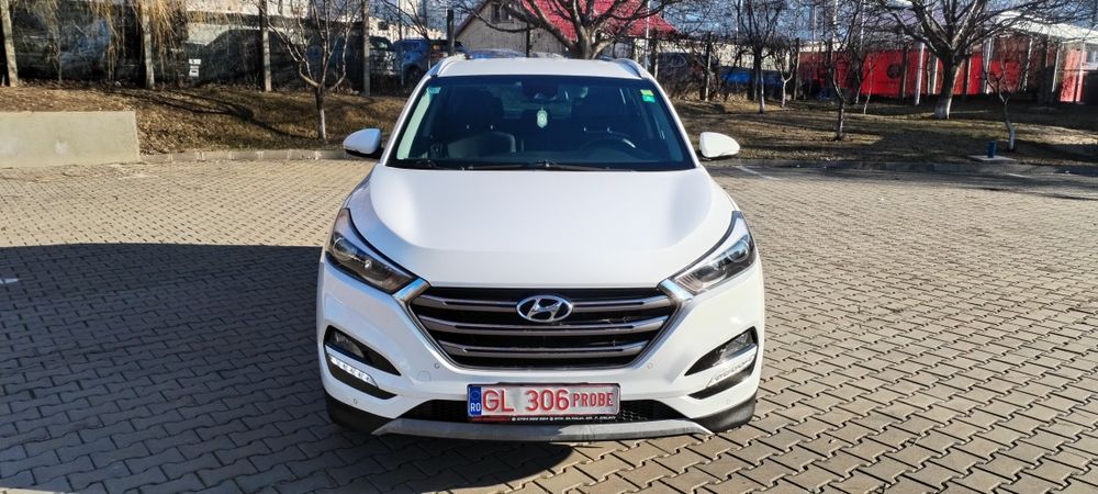 Hyundai Tucson// 1.7 crdi 141 cp euro 6// automat