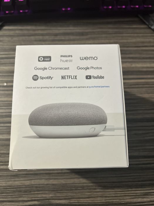 Vand Google home mini-Assistent inteligent