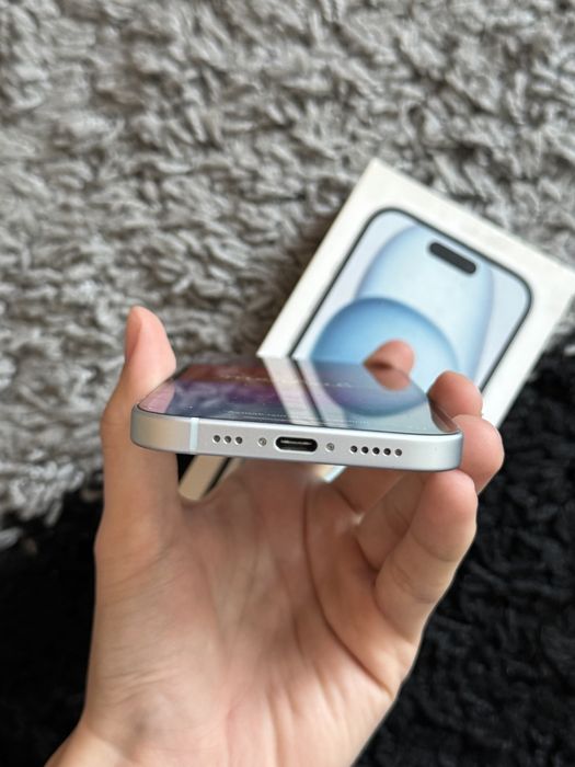 Iphone 15 128gb в идеальном состоянии