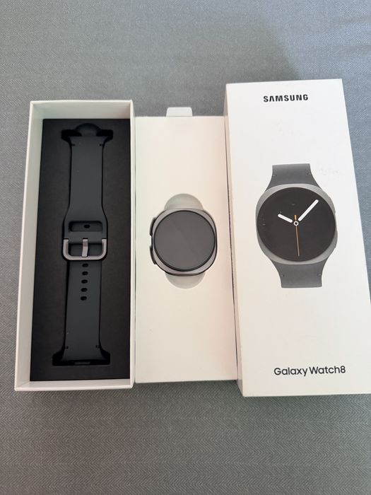 Продам новые Samsung Watch 8