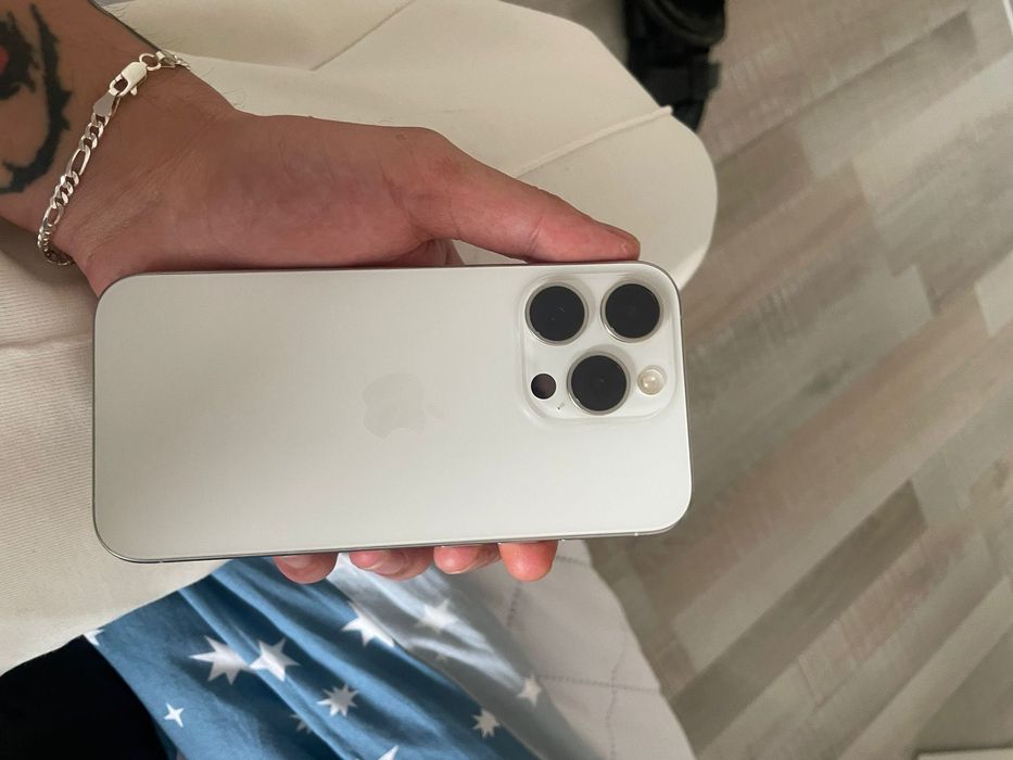 iPhone 15 pro ca nou