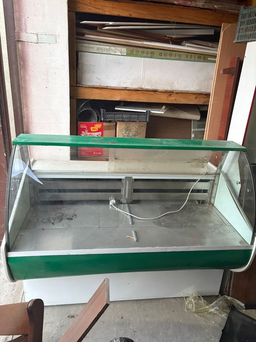 витринный холодильник