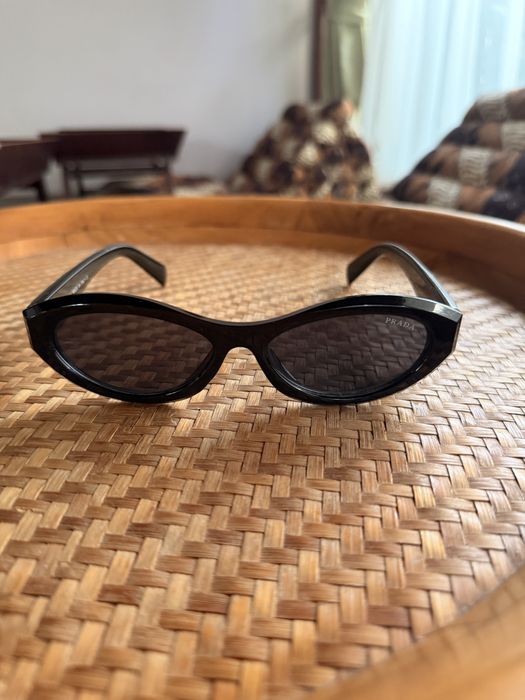 Ochelari de soare Prada