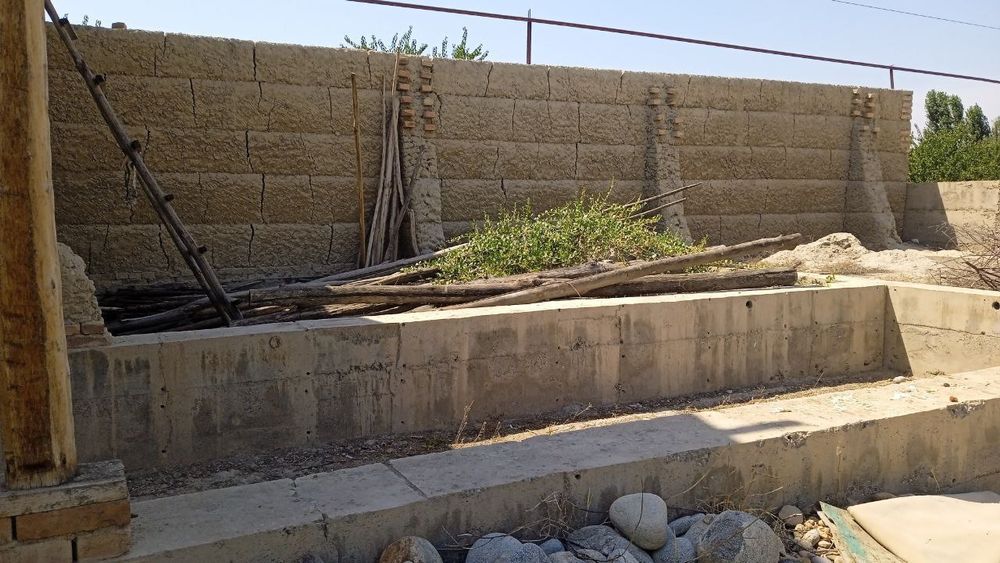 Продаётся 4 соток участка в Садвин Савхозе.