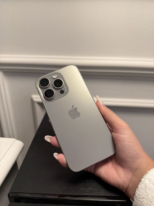 Iphone 15 PRO Titanium