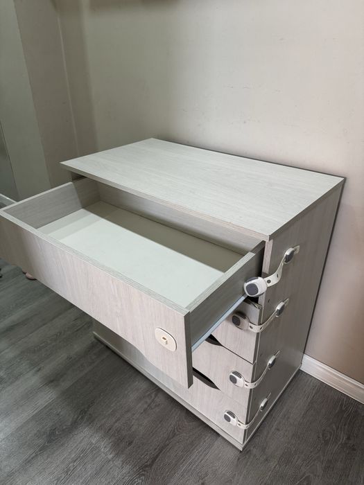 Продам срочно комод