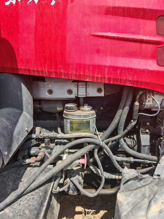 Китай Трактор  2004