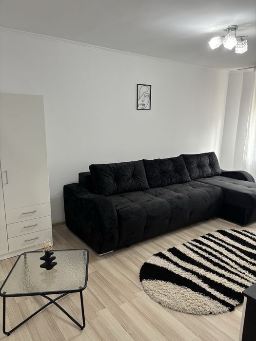 Închiriez apartament 2 camere