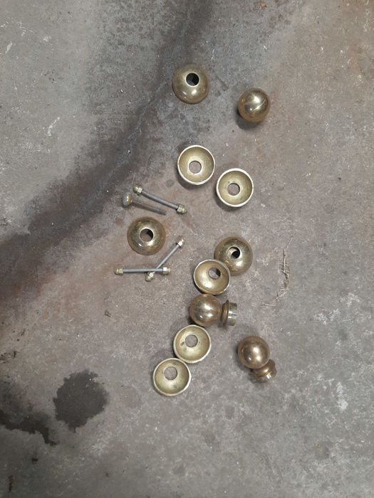 Парапет за тераса или стълбище от месинг