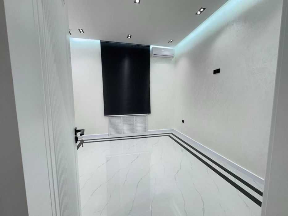 Ул.Новомосковская коммерчесоке помещение с площадью 43кв.м ор. Breadly