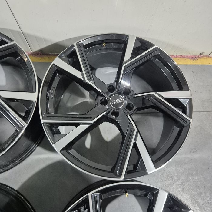 Jante R 22 5x112 Audi Q8
