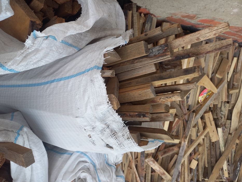 Дрова в мешках. 500тг мешок