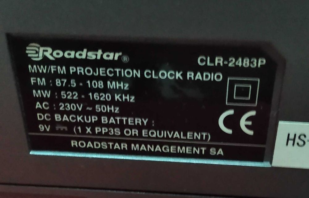 Vând ceas +  radio Roadstar