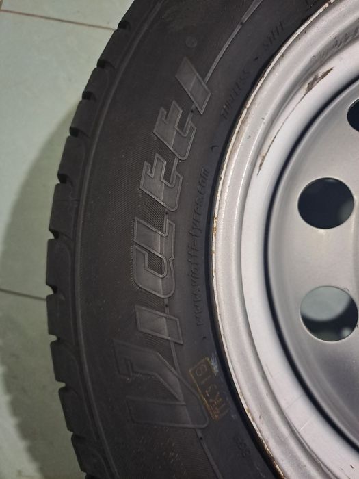 Продам Шины Viatti