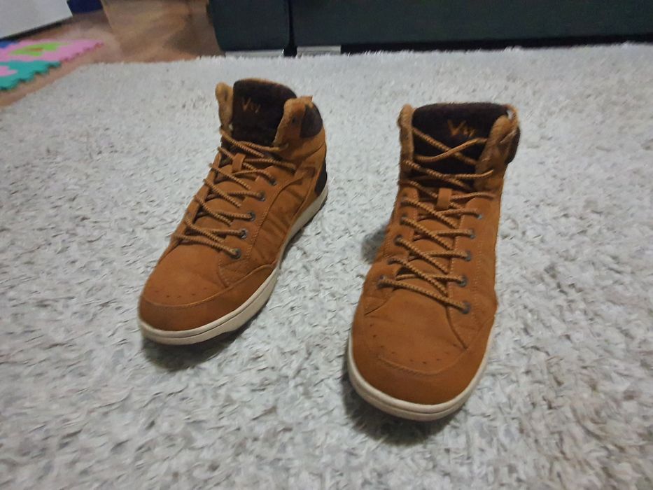 Ghete Vty piele intoarsa