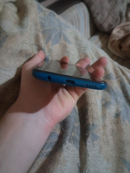 Продам телефон Redmi not 9