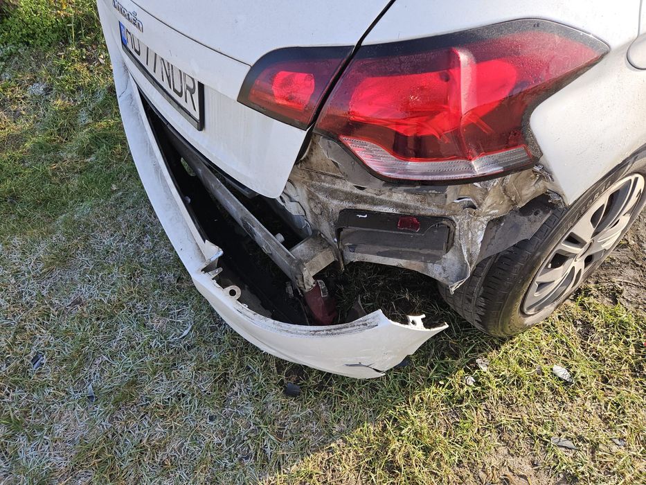 Spre vânzare citroen ds4 2011 avariat