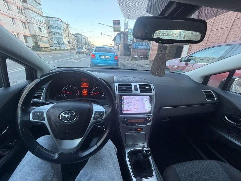 Toyota Avensis 2012 2.0 diesel manual