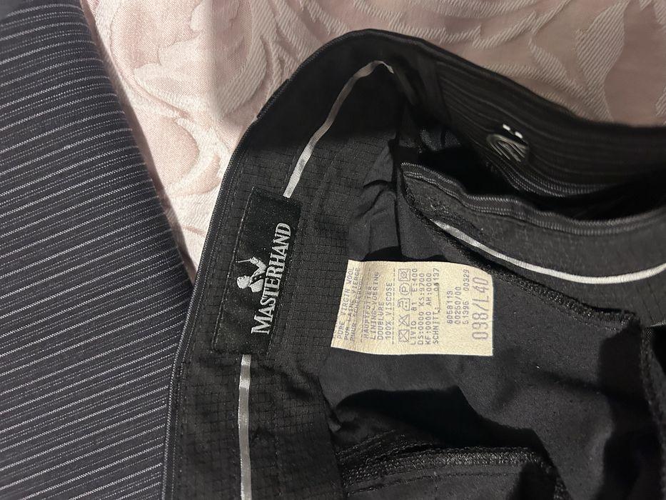 Costum barbatesc nou  102/L 42 Masterhand