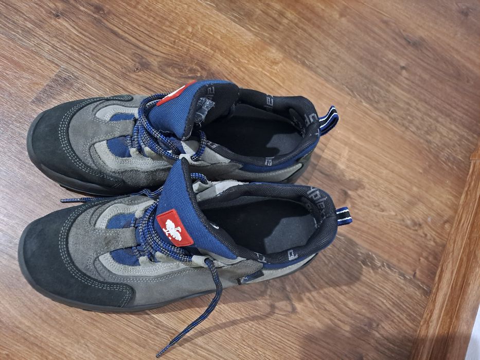 Engelbert Strauss 44