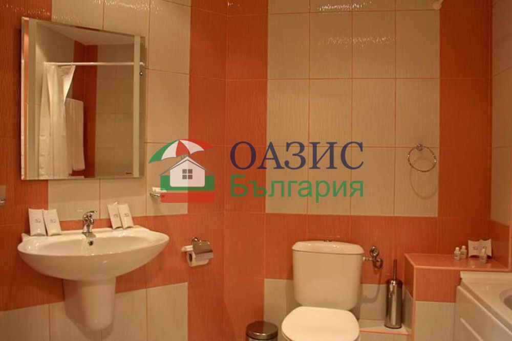 Апартамент с 1 спалня в комплекс "Саут Бийч", на първа линия море, плаж Нестинарка, Царево, 87.74 кв. м,