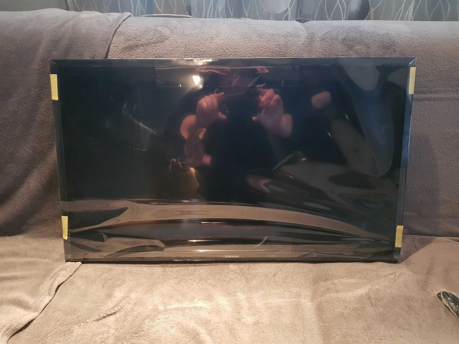 Samsung T4300 / Телевизор Самсунг 32 инча