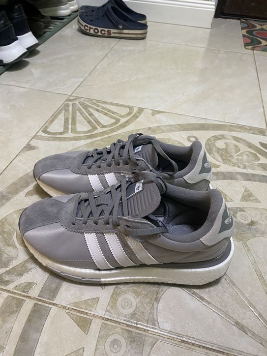 Adidas кроссовки