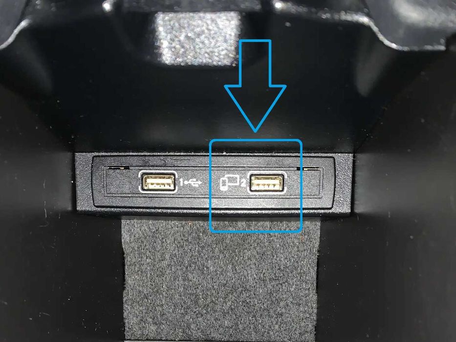 Activare Apple CarPlay pe masinile Mercedes C Class E Class GLC CLS S