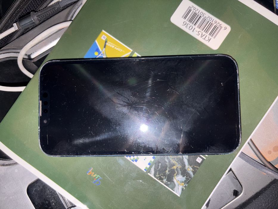 iPhone 13