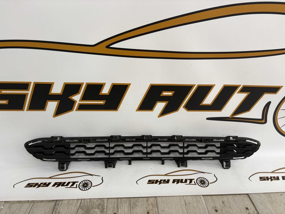 Grila centru bara fata Bmw X3 F25 M-pack dupa 2014 cod 51118056936