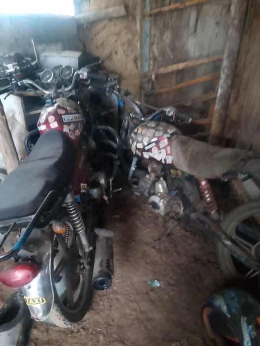 Продам 2 мотоцикла  срочно