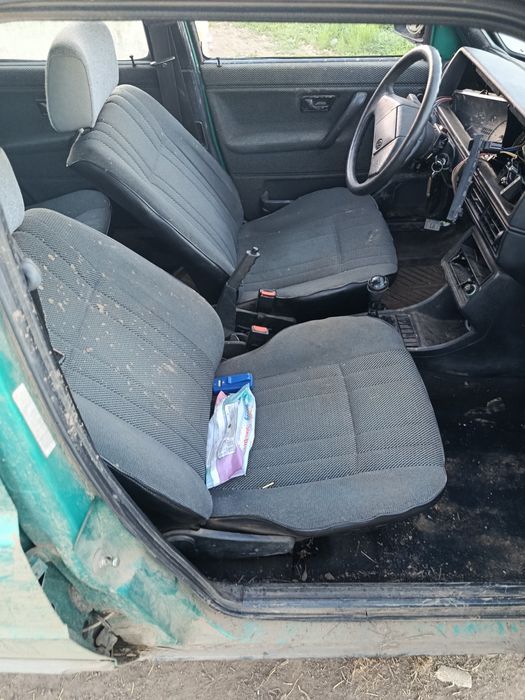 Volkswagen Golf 2 1.6 бензин на части
