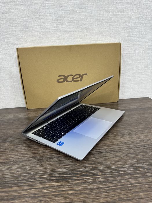 13-Го Поколения Acer Aspire Lite-16 intel Core i3 8-Гб DDR5 15.6 IPS!