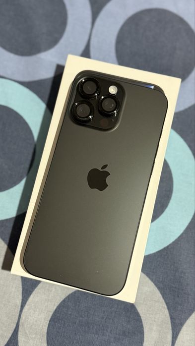 Iphone 16 pro max black titanium