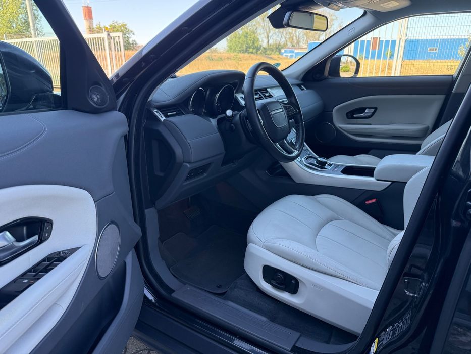 Land Rover Range Rover Evoque 2018 diesel, 12.614 € — imagine 5