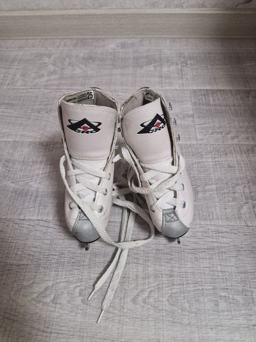 коньки для фигурного катания