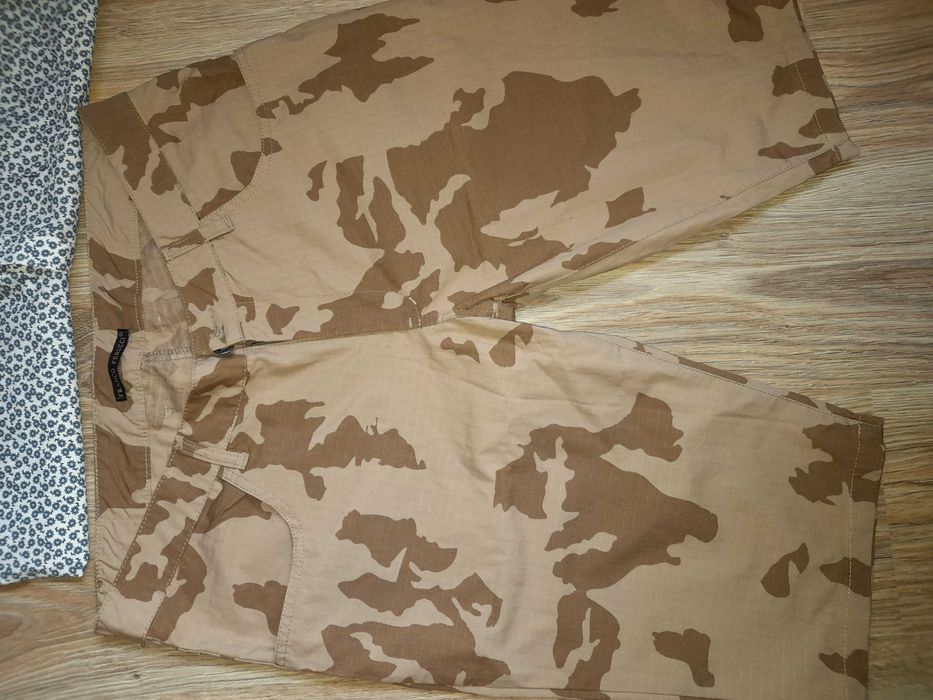 Лот къси панталони и риза