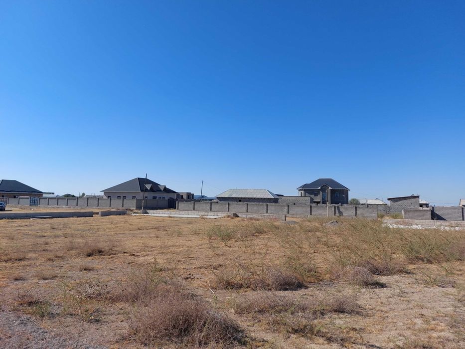 Участок в Урангае