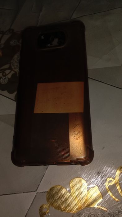 Продам телефон поко х3про