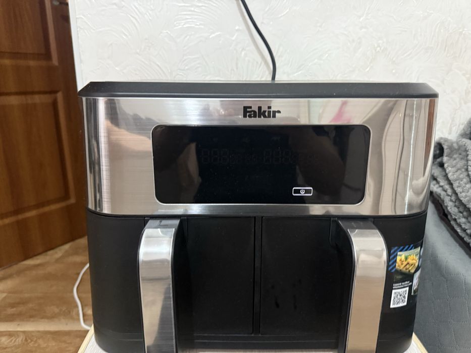 Продам . Аэрогриль новый