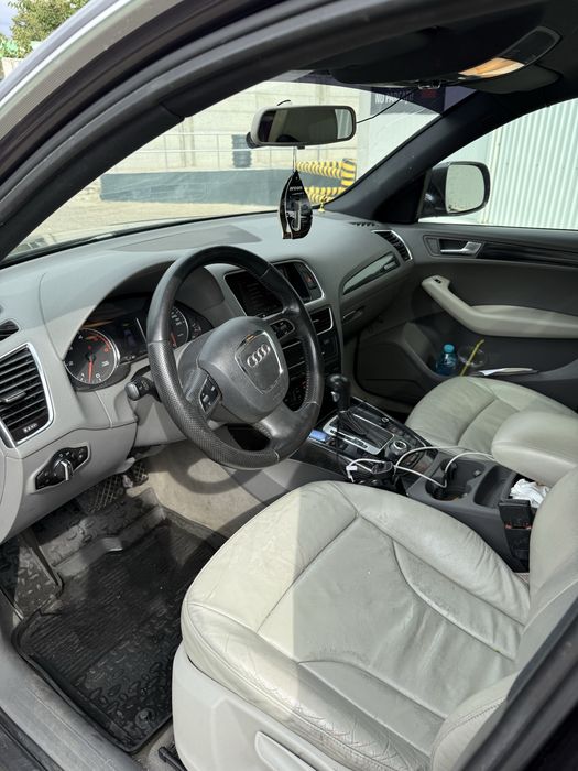 AUDI Q5 2010 — imagine 4