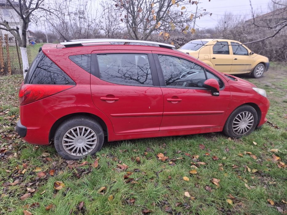 Peugeot 207 break SW motor 1.6 benzina cod motor  5FW
