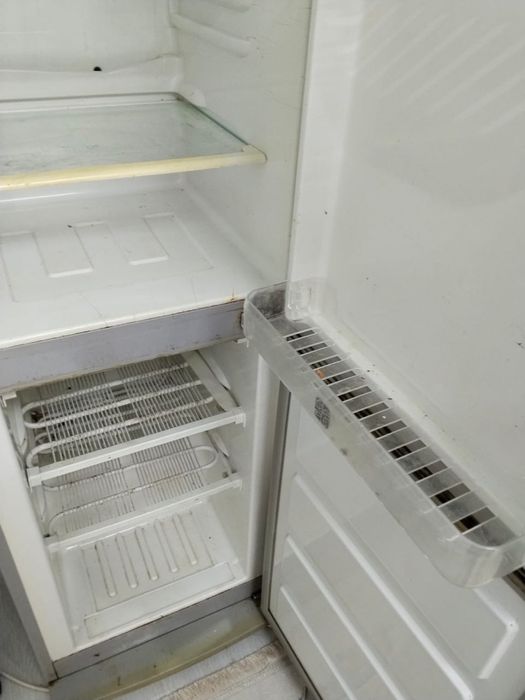Холодильник samsung