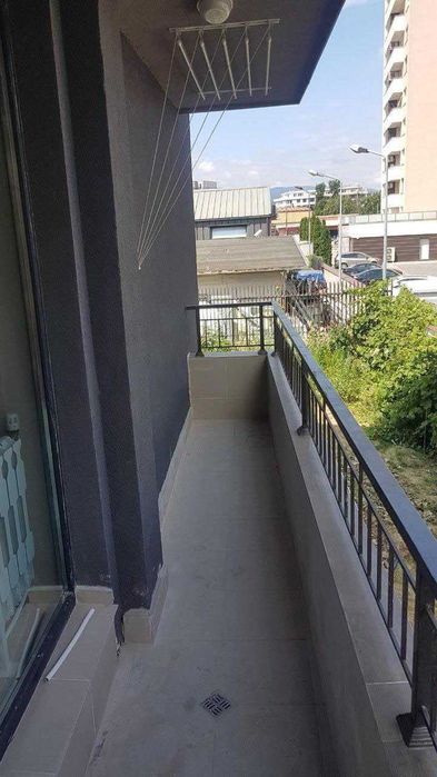 Двустаен ап. под наем в кв. Кръстова вада