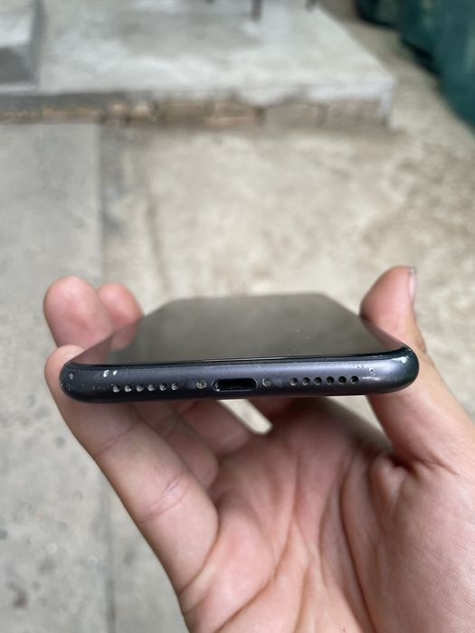 Iphone 11 64Gb 78 yomkost