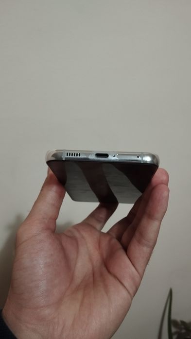 Samsung Galaxy S22 plus