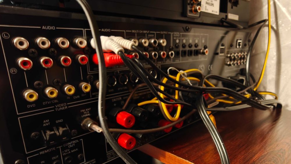 рессивер ямаха RX- N600